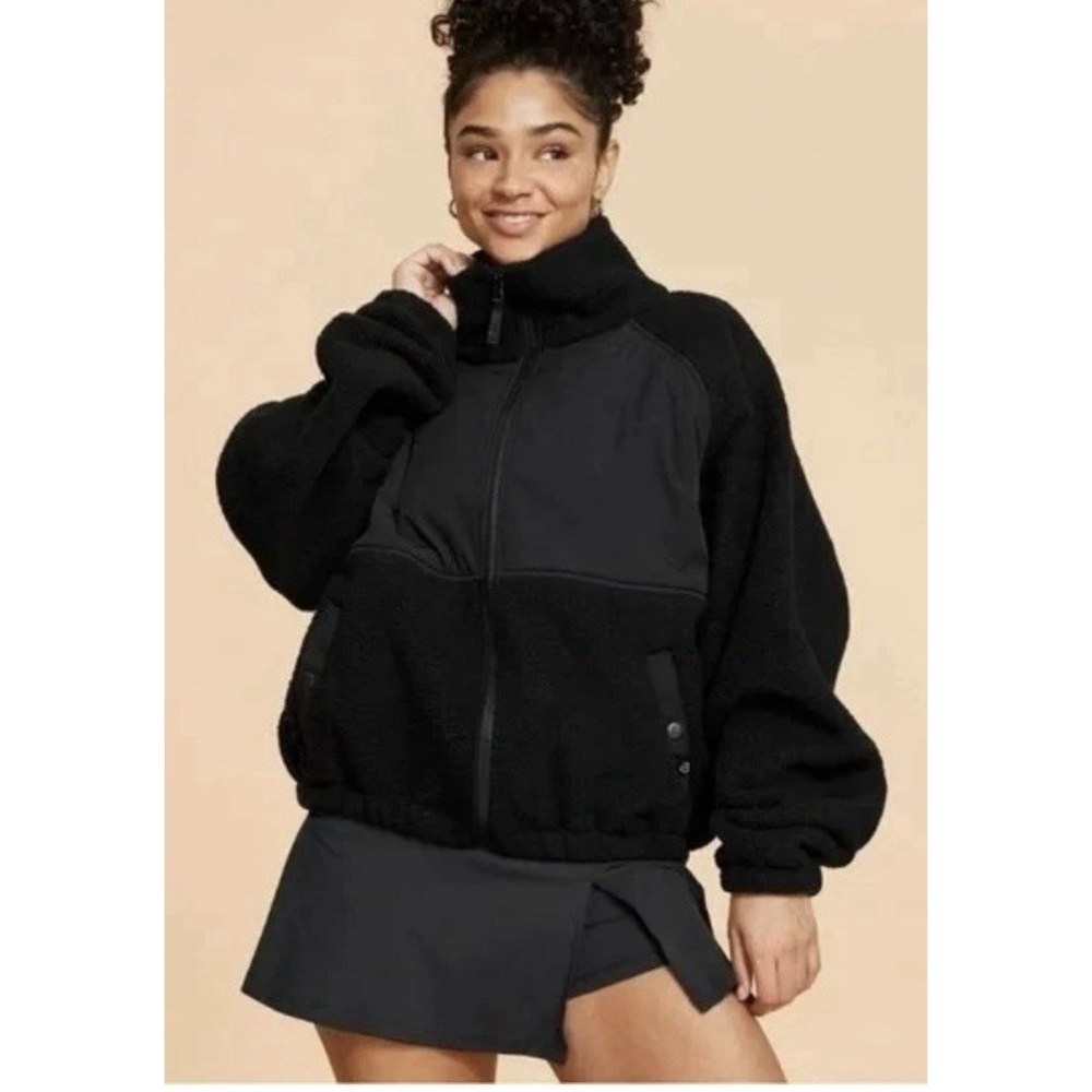 Blogilates Women's 1X  Campfire Fleece Full Zip Jacket Jet Black Oversized NWT